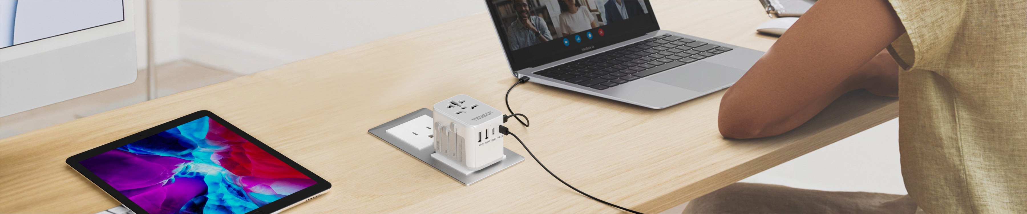 The Best Universal Plug Adapter Worldwide All In One 7423