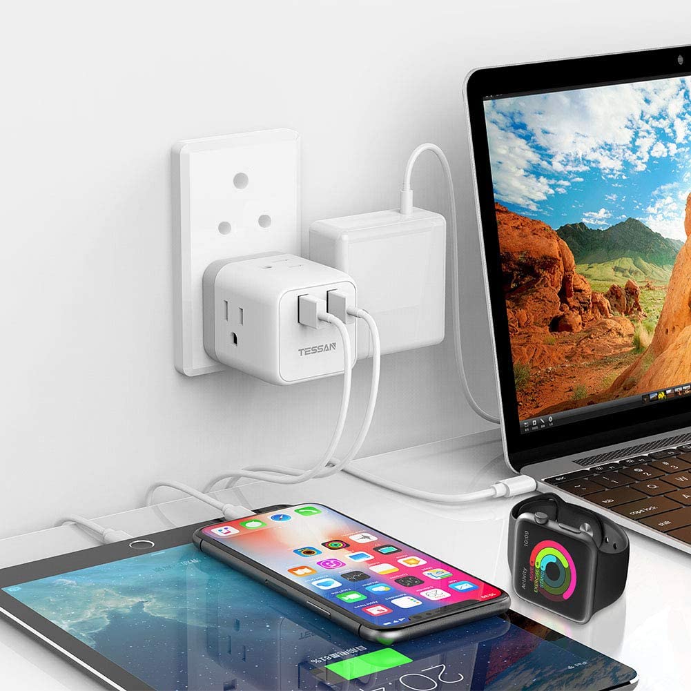 US To South Africa Travel Plug Adapter With 3 Outlets 2 USB Ports (Type M Plug)