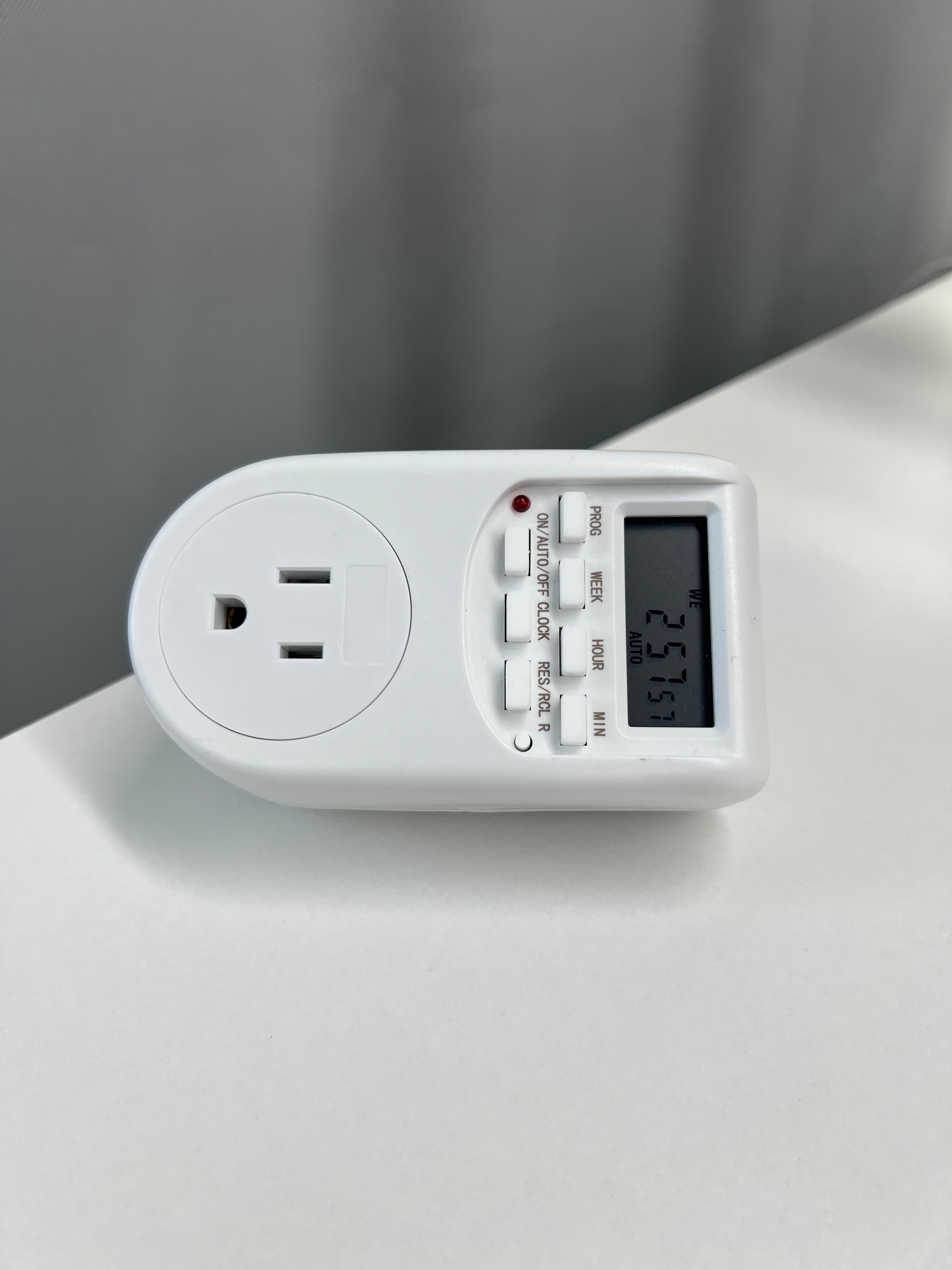 TESSAN 110V Smart Timer Outlet | 15A Automatic Time Switch Plug with Programmable Power Control and Cycling Timer