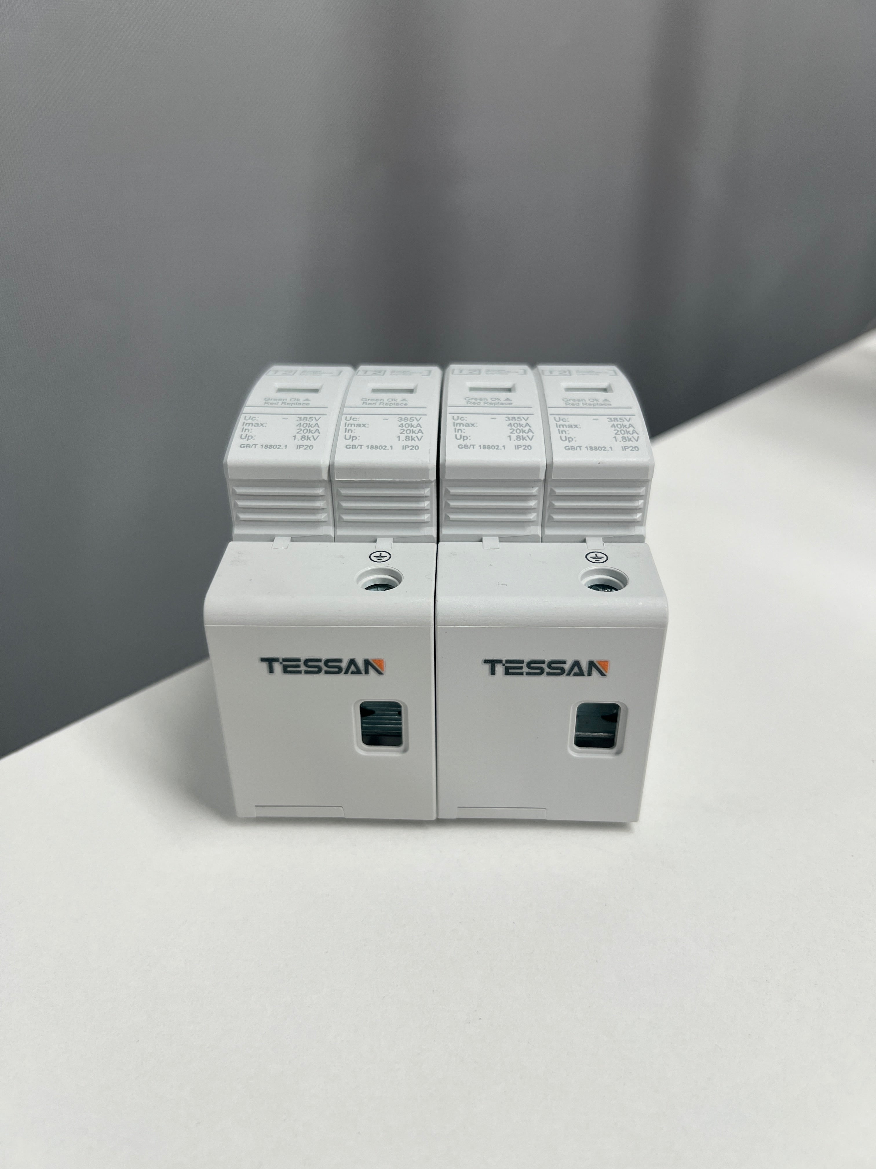 Voltage Surge Protector - SPD Lightning Protection Device, Level-2 Sur