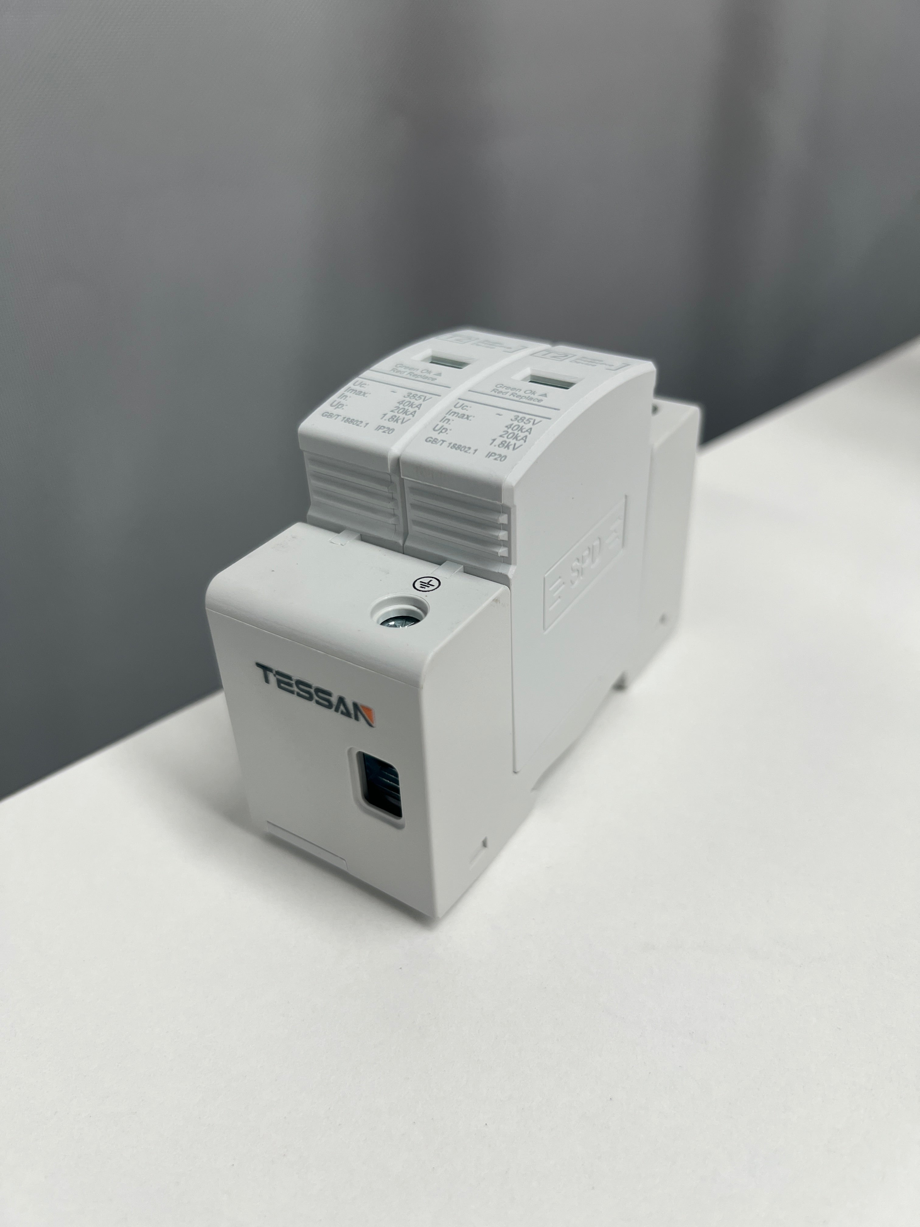 Voltage Surge Protector - SPD Lightning Protection Device, Level-2 Surge Protection Module 2P/4P 40kA