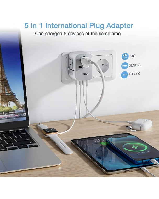 International Travel Plug Adaptor with 4 USB Ports (Fast Charging PD 17W)